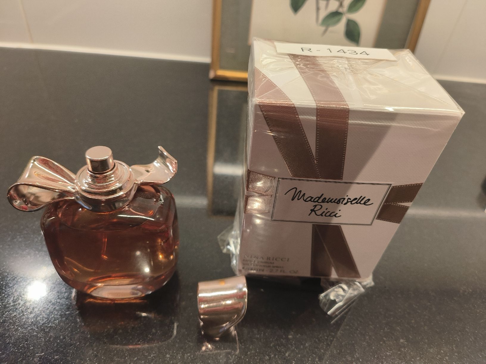 Nina Ricci Profumi & Eau de Toilette: Madamoiselle Ricci EDP 80 ml – Nuovo (secondo la descrizione) da Carouge GE venduto da pro_xrm5 2
