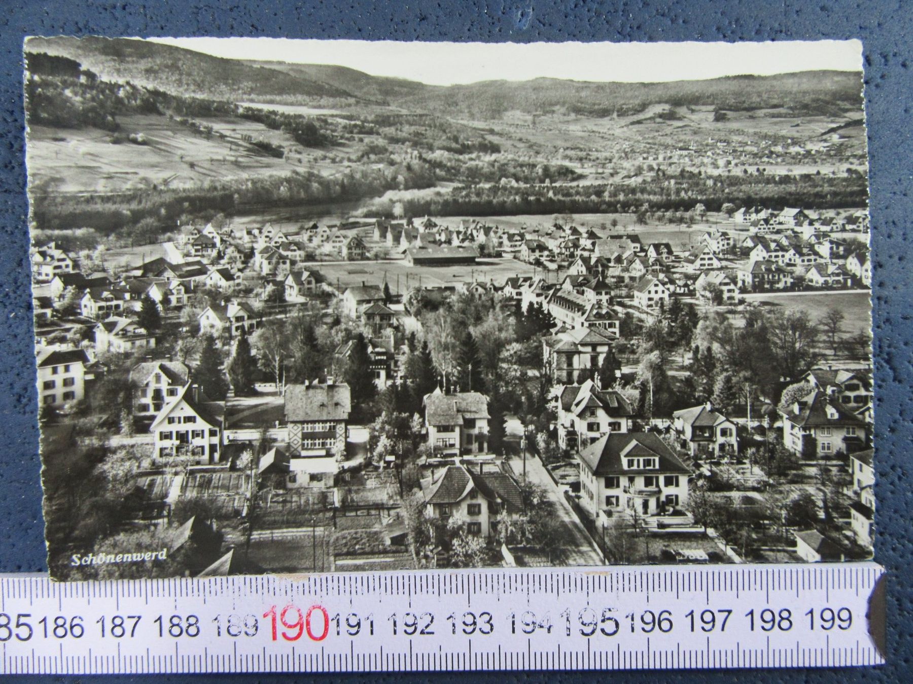 Cartes postales: SCHÖNENWERD SO AK LUFTBILD 1946 – D'occasion à Ettingen par Hausi4711
