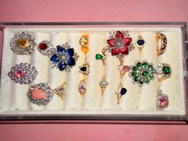 Lot de 19 bagues fantaisie avec pierres, neuves