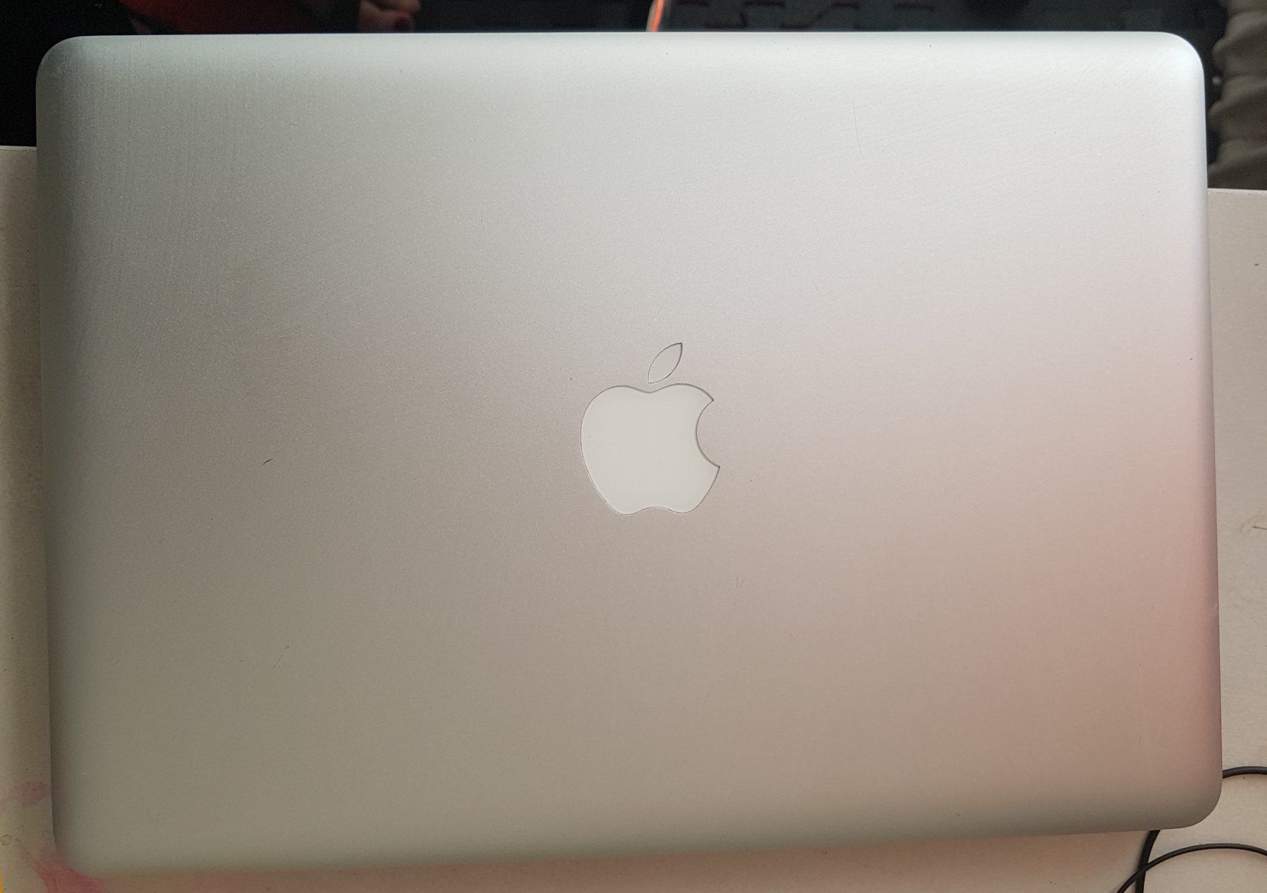 Apple Notebook: MacBook Pro Mi 2012 / Läuft nicht – Difettoso da Niedergösgen venduto da Happy-7