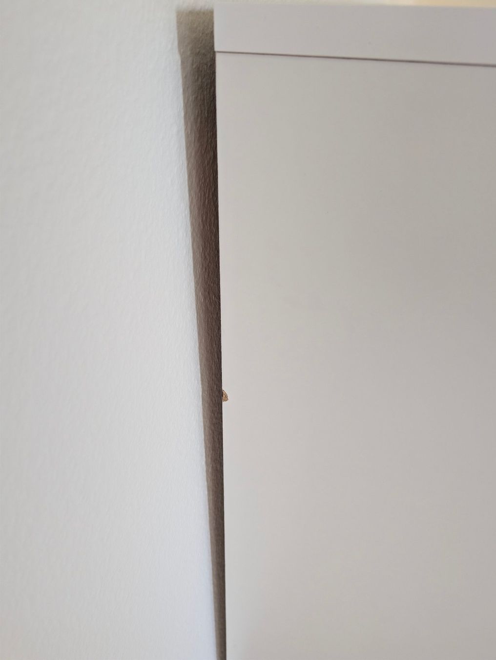 Ikea Cassettiere: IKEA MALM Kommode weiss mit 4 Schubladen – Usato da Winterthur venduto da viktor_f 6