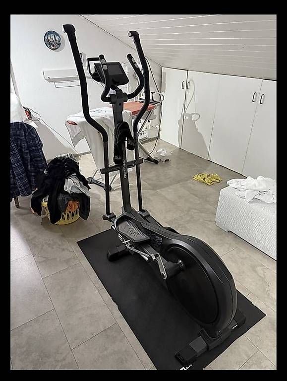 Hometrainer: crosstrainer  – Usato da Adligenswil venduto da balboa5 2