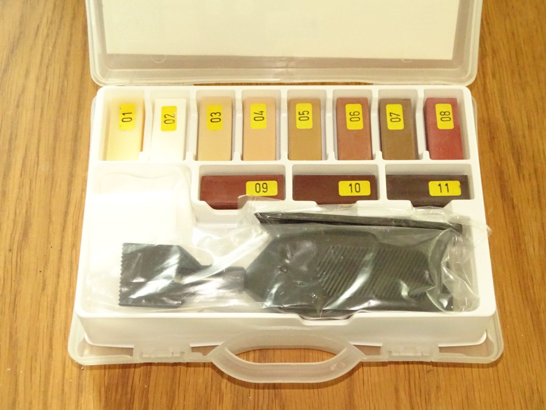 Tous les outils: Holz Reparatur Set – Neuf (Voir description) à Hirzel par Musicman03 1