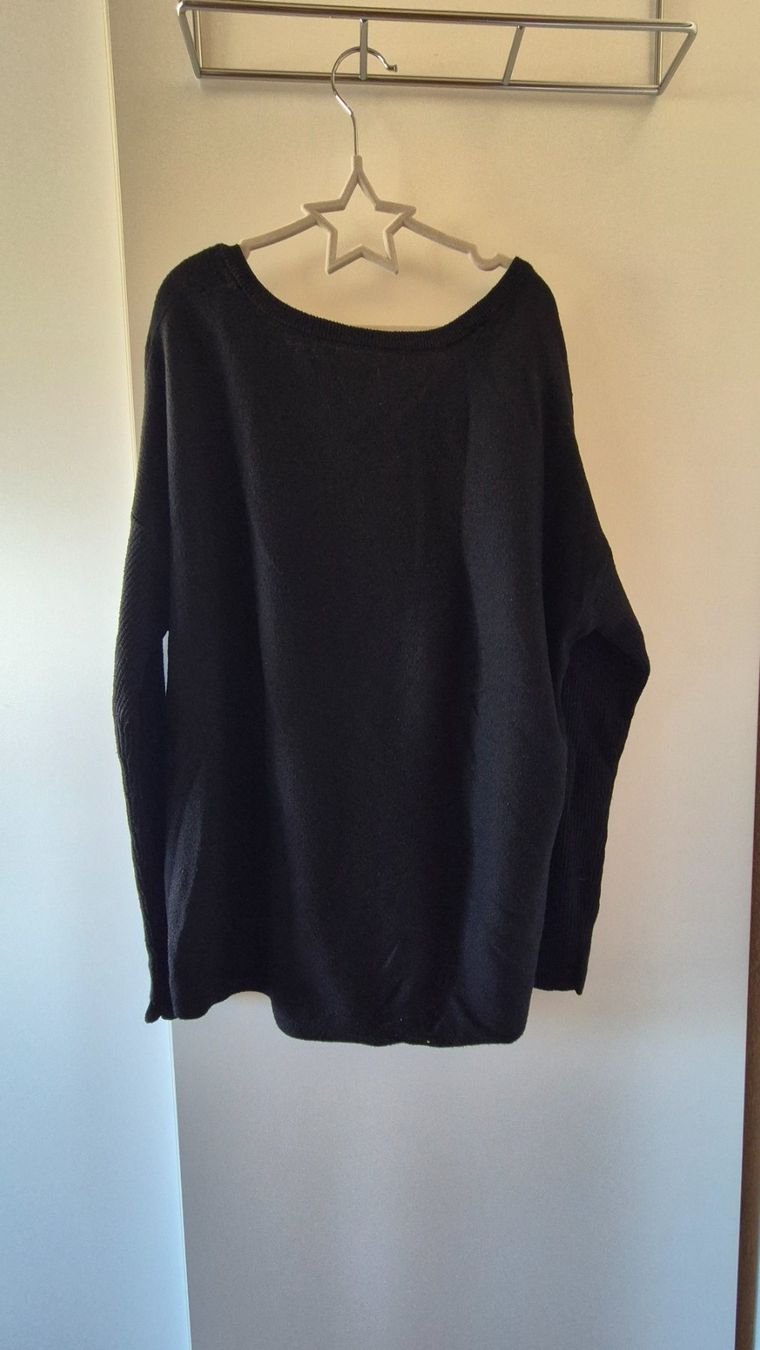 Anna Field Maglioni & Felpe: Pullover Anna Field schwarz V-Ausschnitt gebraucht – Usato da Allschwil venduto da lor_s7nz 3