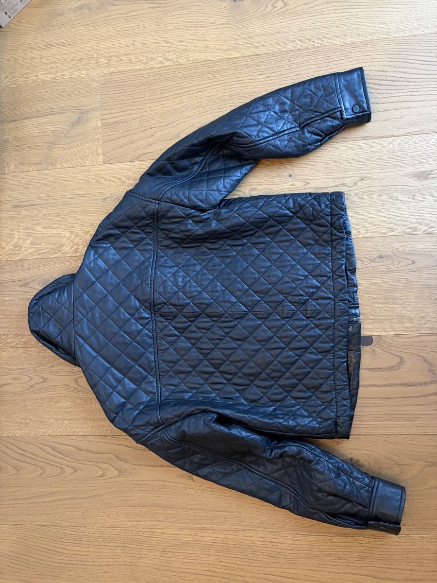 Massimo Dutti Giacche: Massimo Dutti Lederjacke gesteppt schwarz Grösse S – Usato da Chur venduto da Mity88 1
