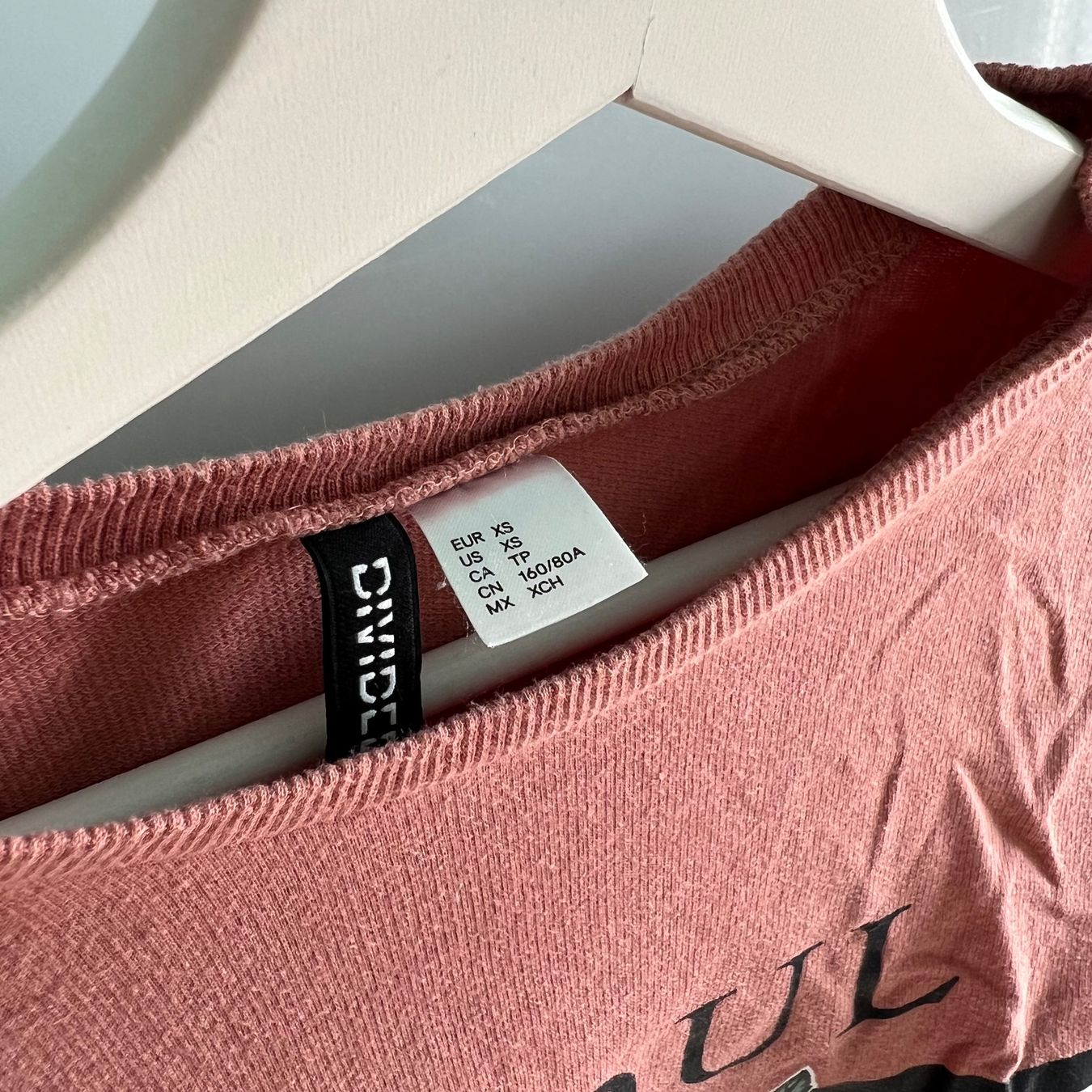 H&M Maglioni & Felpe: H&M Seoul Sweatshirt Gr. XS – Usato da Tagelswangen venduto da SpicyChicken 5