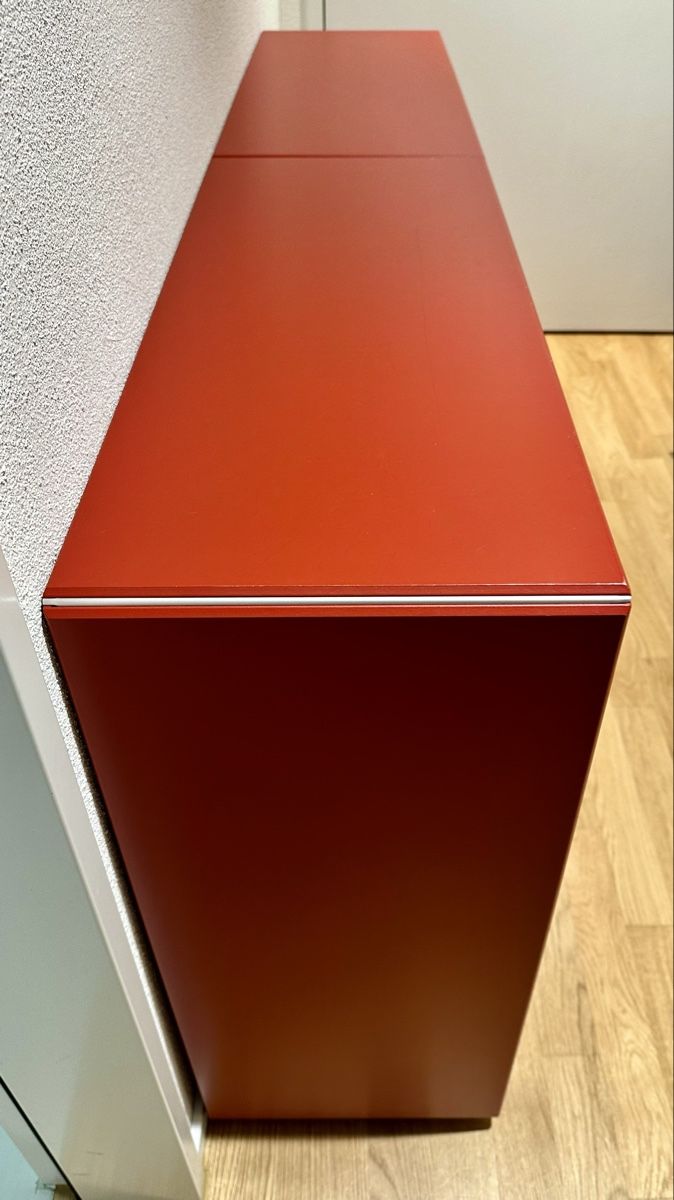 Commodes: Kommode, Sideboard, Buffet, Schuhschrank, rot – D'occasion à Meggen par deanstreet 1