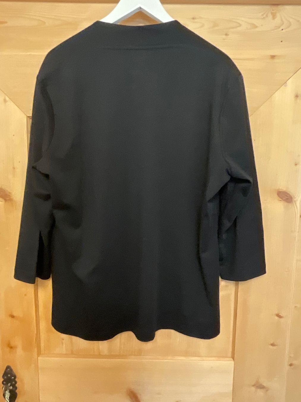 T-Shirts: ADAGIO DAMEN SHIRT V-AUSSCHNITT – Neu (gemäss Beschreibung) aus Scuol von Lotus2020 1