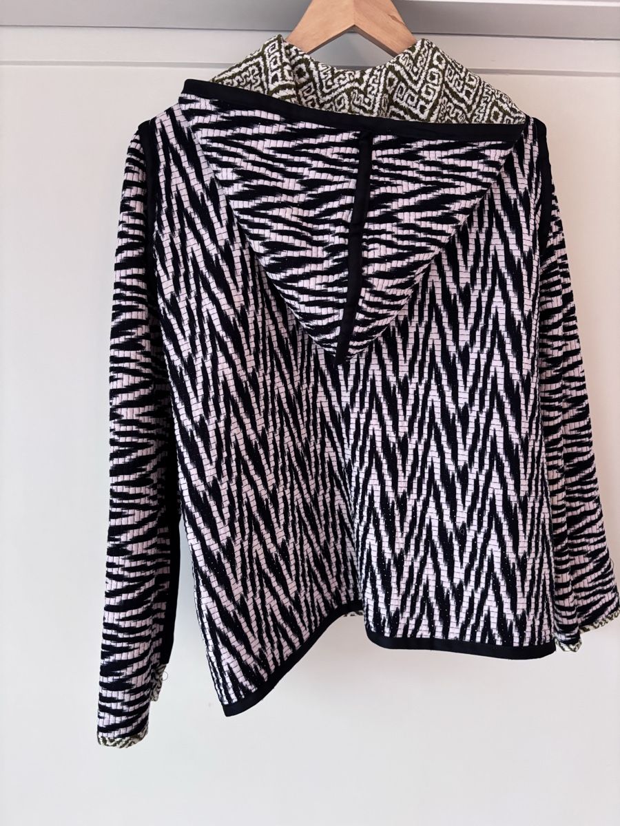 Giacche: Reversible hooded jacket, geometric pattern, size S/M – Usato da Zürich venduto da Grothschild 7