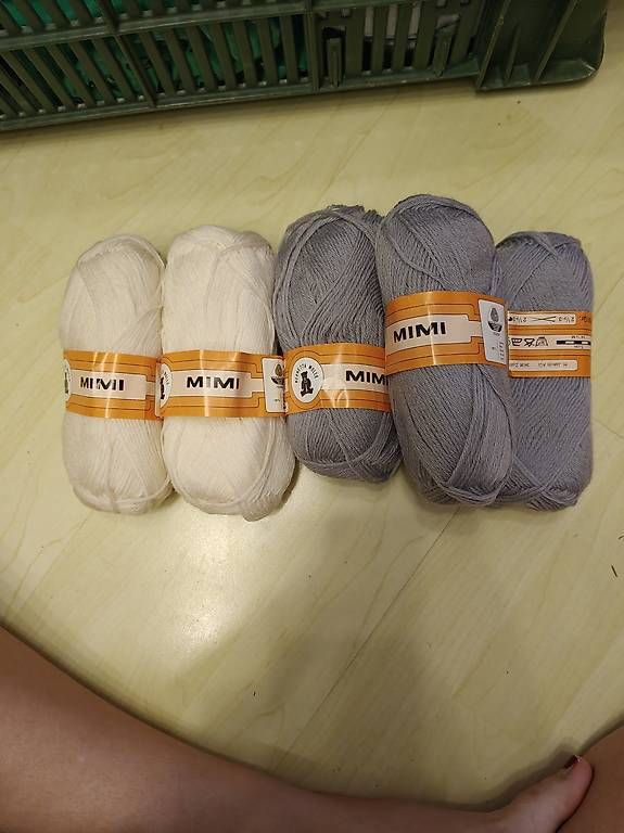 Wolle: Wolle grau und weiss – Gebraucht aus Schiers von ver_ddm2