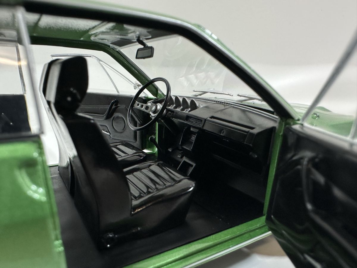 Solido Modellautos: Renault 17 TL 1:18, grün, SOLIDO – Gebraucht aus Zofingen von rf9_x2xt 6