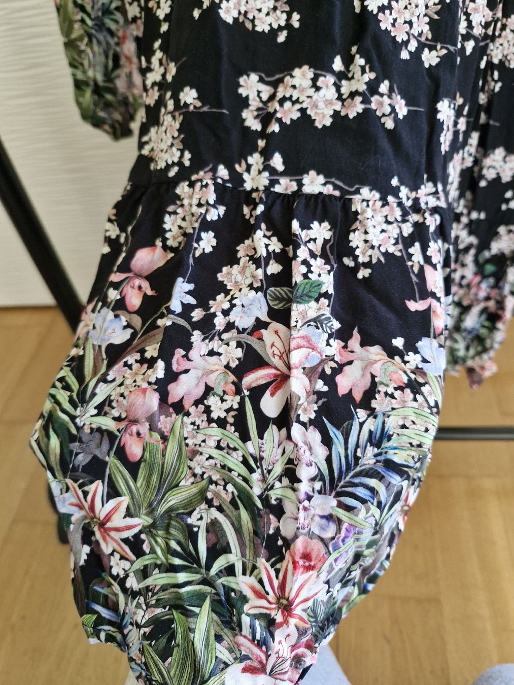 Vestiti: schönes Frühlingskleid / Blusenkleid – Usato da Dällikon venduto da VanBat 1