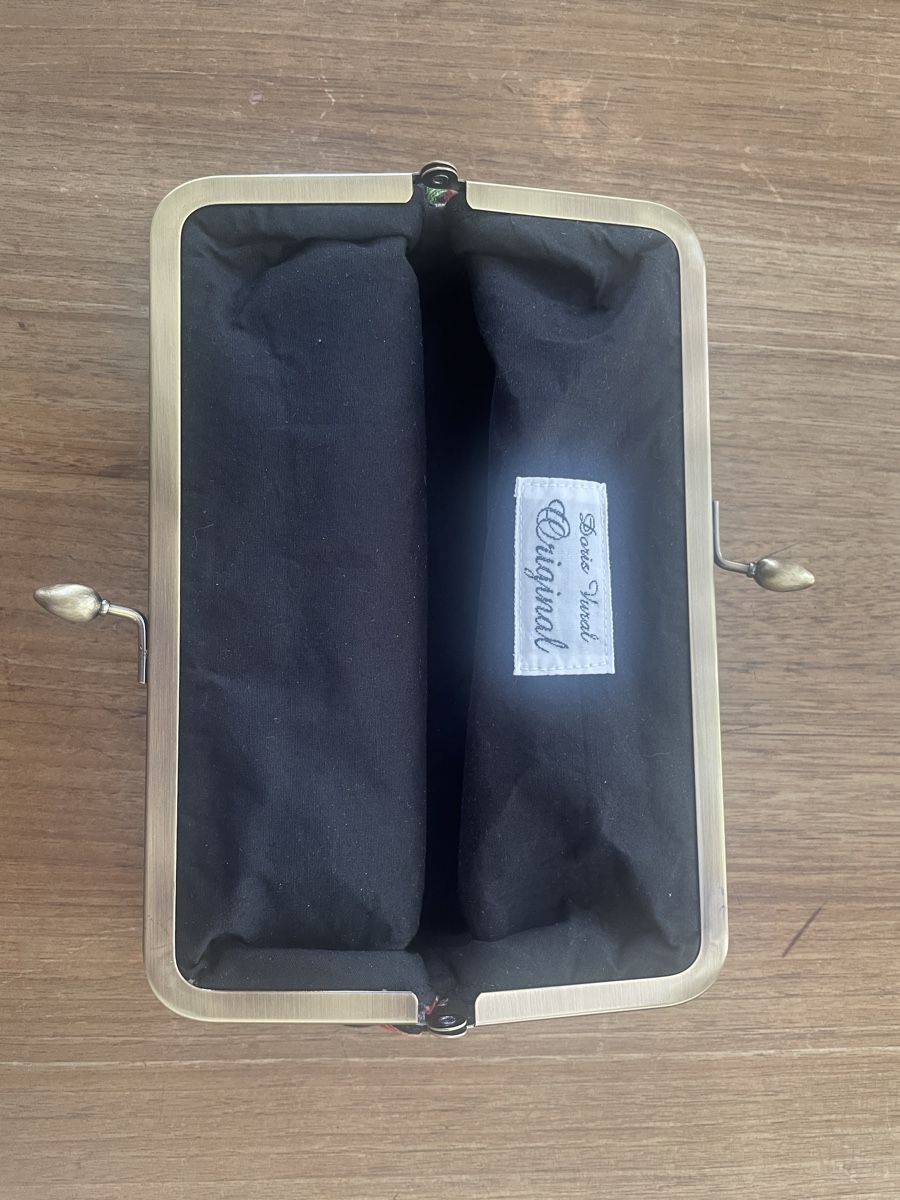 Taschen für Damen: Elegante Pochette – Gebraucht aus Zürich von pgr_9pzn 2