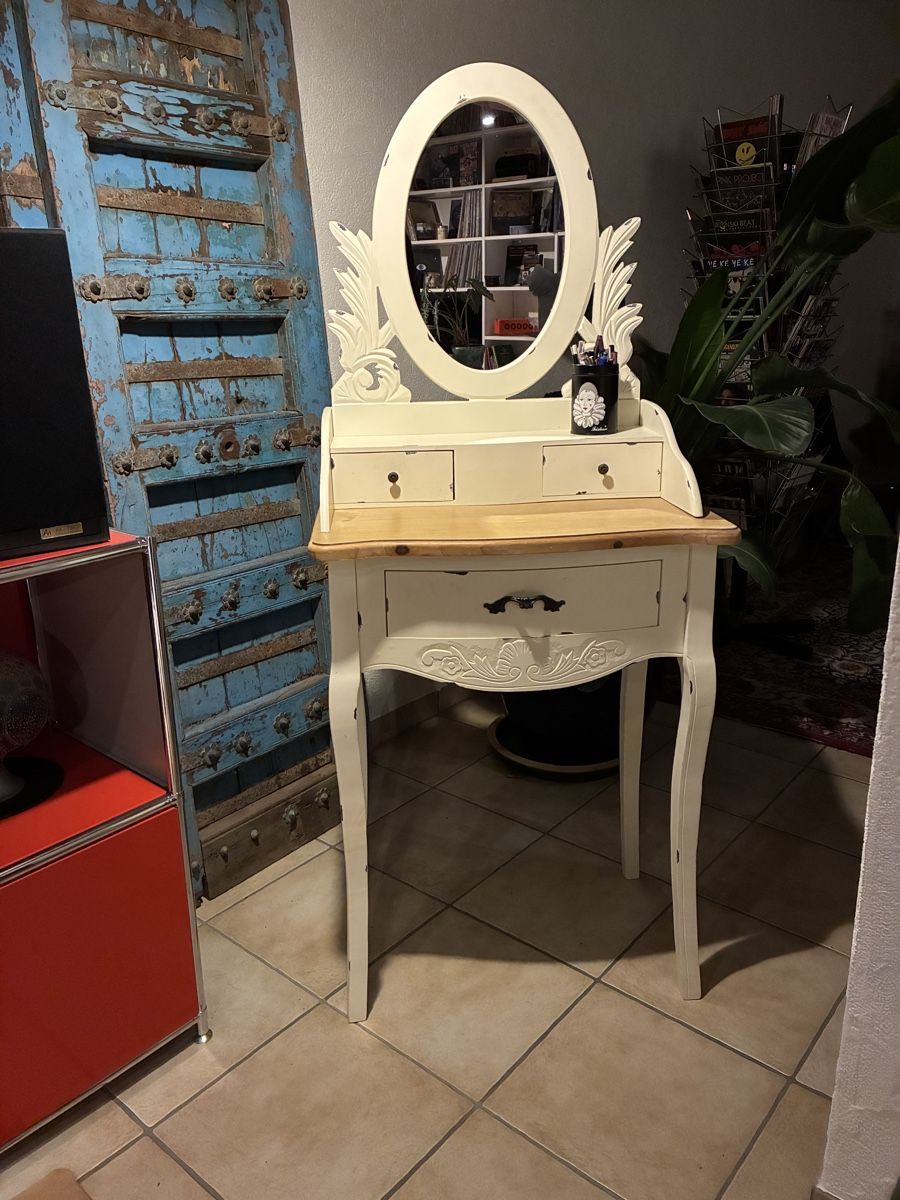 Tavoli da trucco: Schminktisch Kommode – Usato da Arni AG venduto da Pinsel77