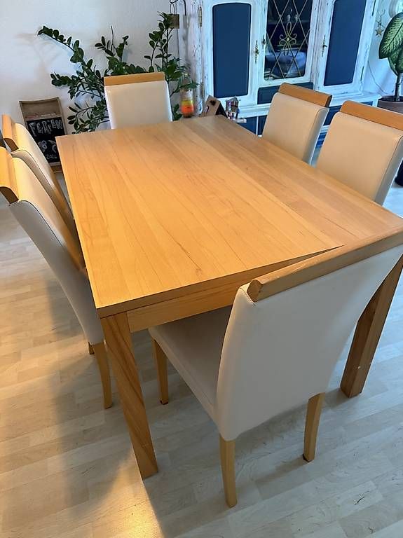 Tischset: Esstisch mit 6 Stühlen – Gebraucht aus Oberriet SG von PanRe 1