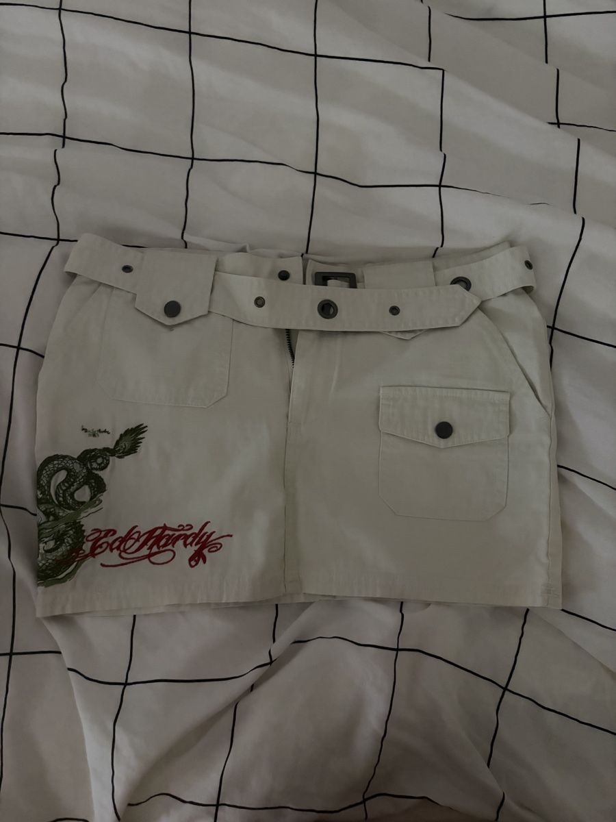 Ed Hardy Jupes: ed hardy mini skirt – D'occasion à Thalwil par CantzlerE