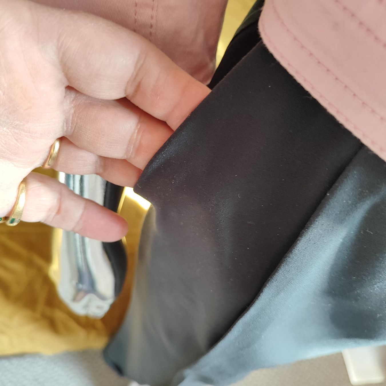 Max Mara Pantaloni: Max Mara Damen Hose GR 40 – Usato da Langnau am Albis venduto da Judithsebi 3