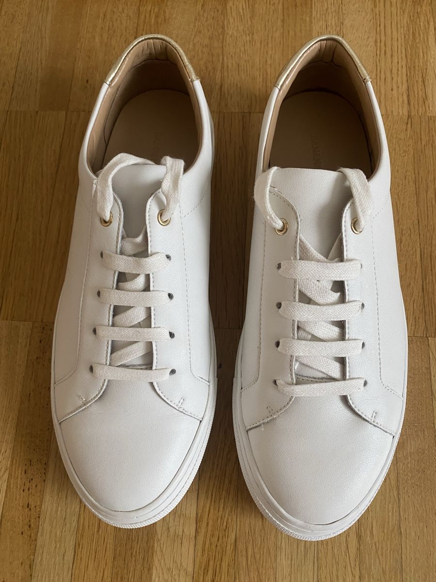 Banana Republic Herrenschuhe: Banana Republic Ledersneaker – Gebraucht aus Aesch BL von Gamazoru