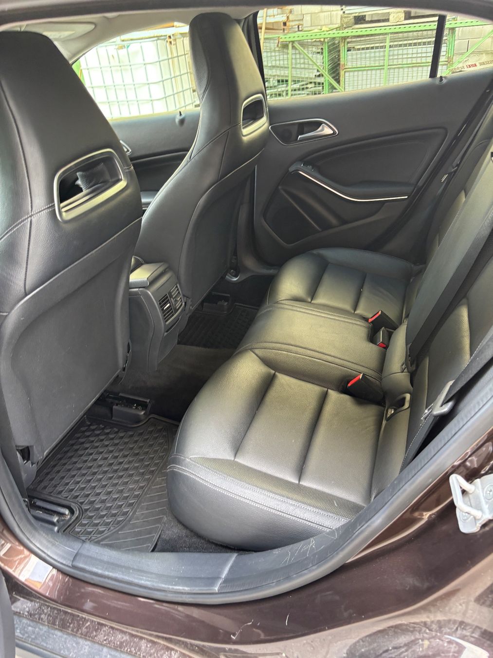 Mercedes-Benz Autos: MERCEDES-BENZ GLA220 d 4m – Gebraucht aus Eschen von kingkong010 4
