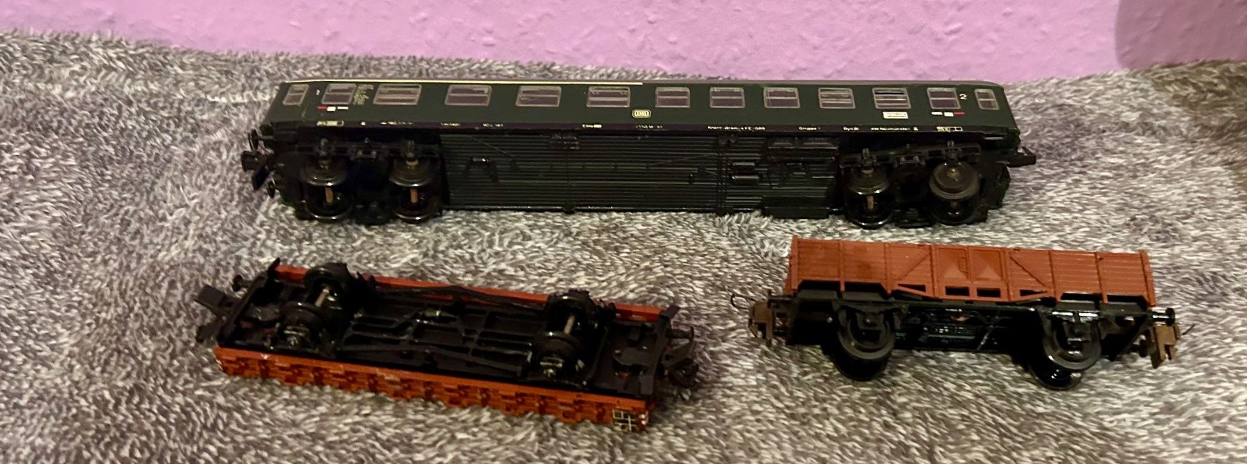 Modellini di ferrovie: Train Jouef + 2 wagons marchandises HO 1/87 – Usato da Petit-Lancy venduto da Pierre_le_voyageur 2