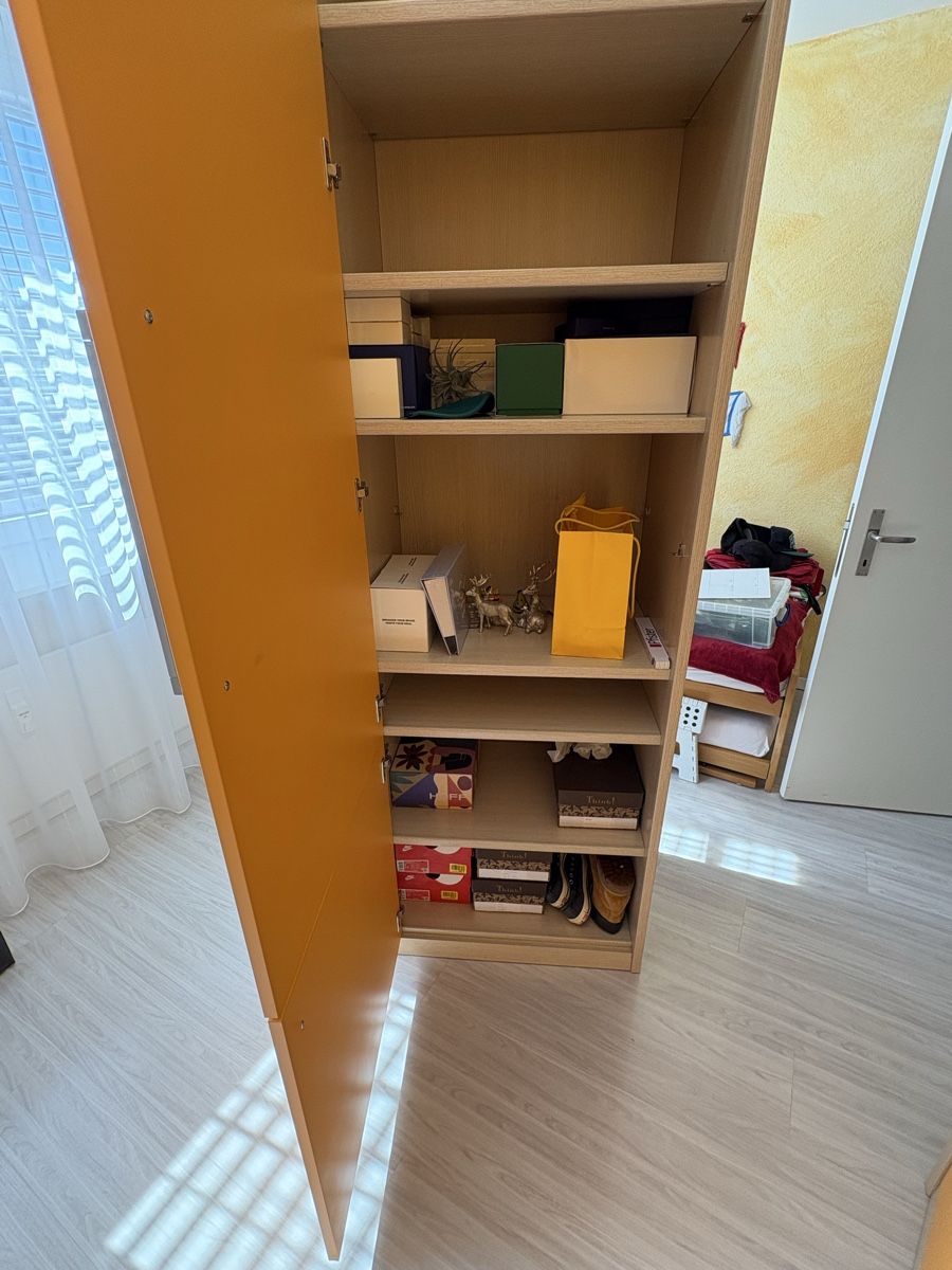 Armoires: Grosse Kleiderschrank  – Neuf (Voir description) à Lausen par and_f9qn 5