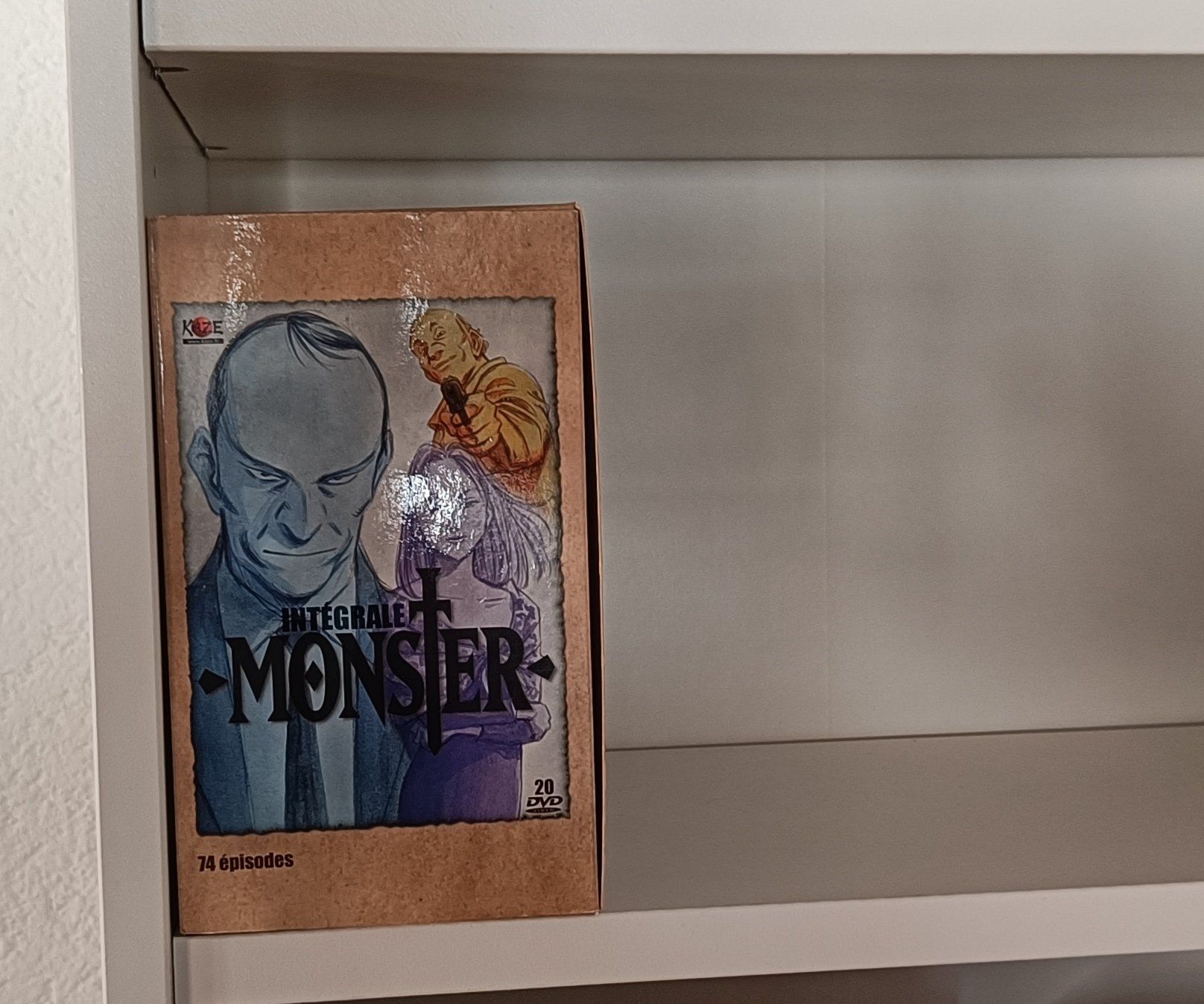 Tous les DVDs: Monster - Coffret Intégrale Vol 1 à 5 - KAZE – D'occasion à Fribourg par gzi_7tpn 1