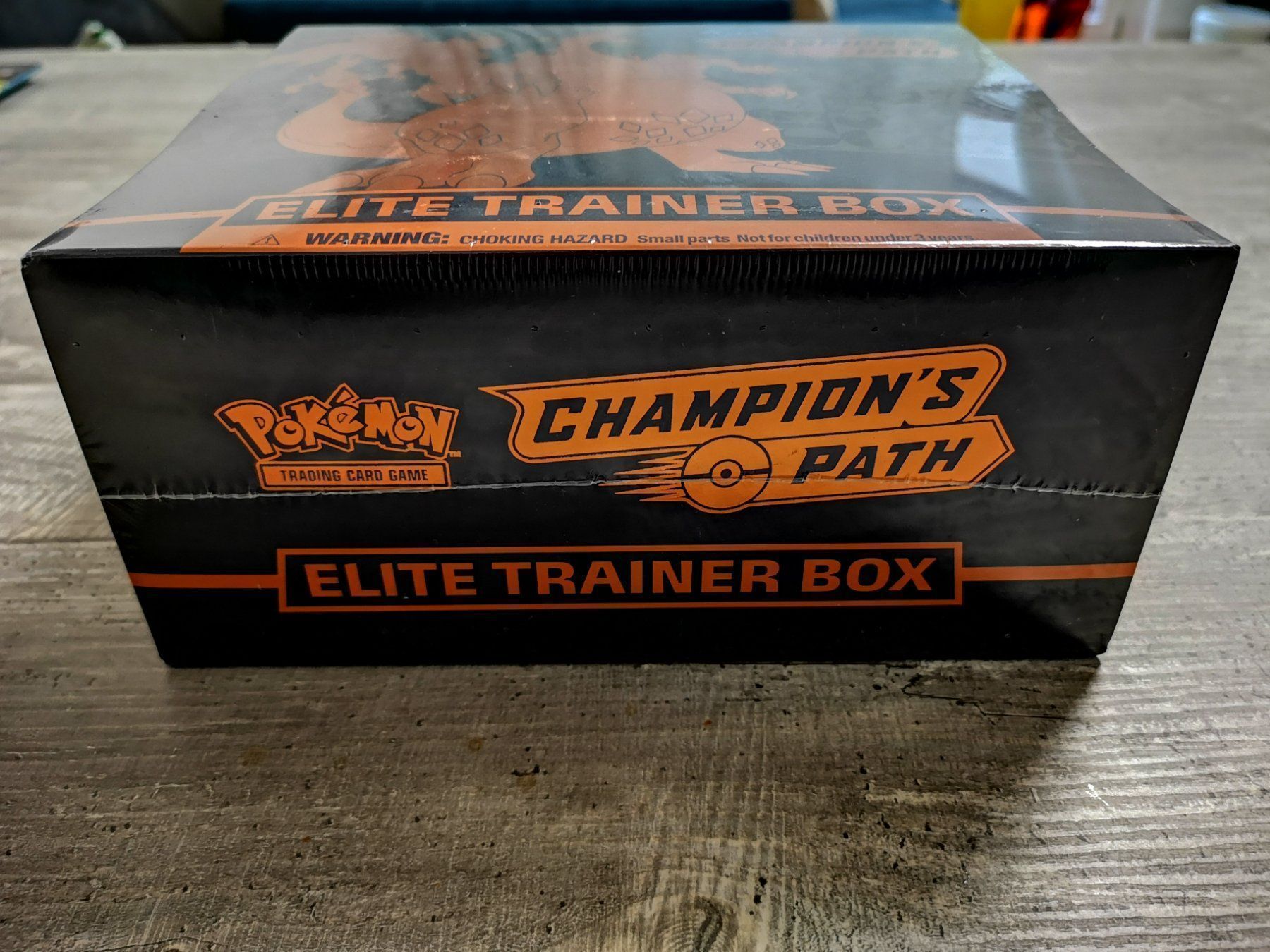 Cartoline: Pokémon Champion's Path ETB 🇺🇲 – Nuovo e nell'imballaggio originale da Riehen venduto da _TheCollectorShop_ 2