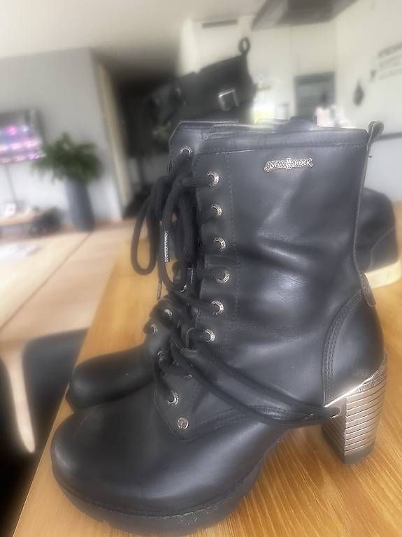 Damenschuhe: Harley Davidson  Stiefel – Gebraucht aus Uerikon von inf_28tj