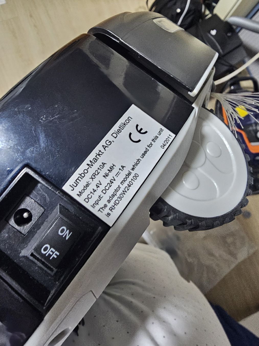 Aspirapolveri & Accessori: Aspirateur robot XR210A – Difettoso da Bulle venduto da Bflowx 1