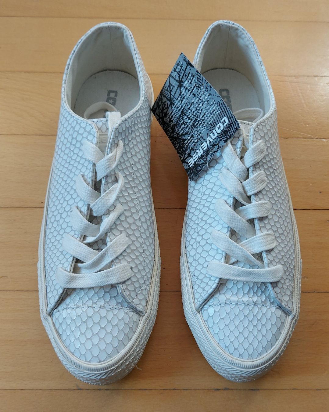 Converse Damenschuhe: Neue Converse All Star Gr. 37 – Neu und originalverpackt aus Basel von