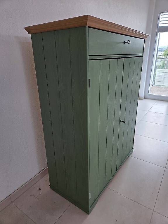 Cassettiere: Kommode Ikea Hurdal – Usato da Zürich venduto da CaitH 1