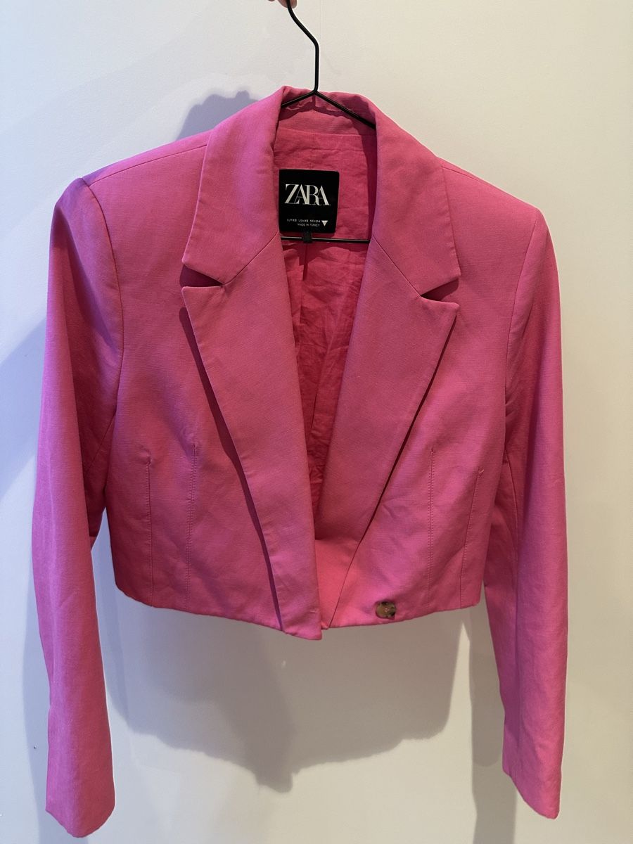 Zara Jacken: Zara Blazer Pink Cropped – Neu (gemäss Beschreibung) aus Zürich von Isabella123
