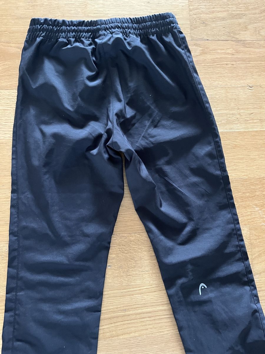 Head Pantaloni: Head leichte Trainingshose, Gr. 152, aus 1. Hand – Usato da Zürich venduto da MariaSusanne 3