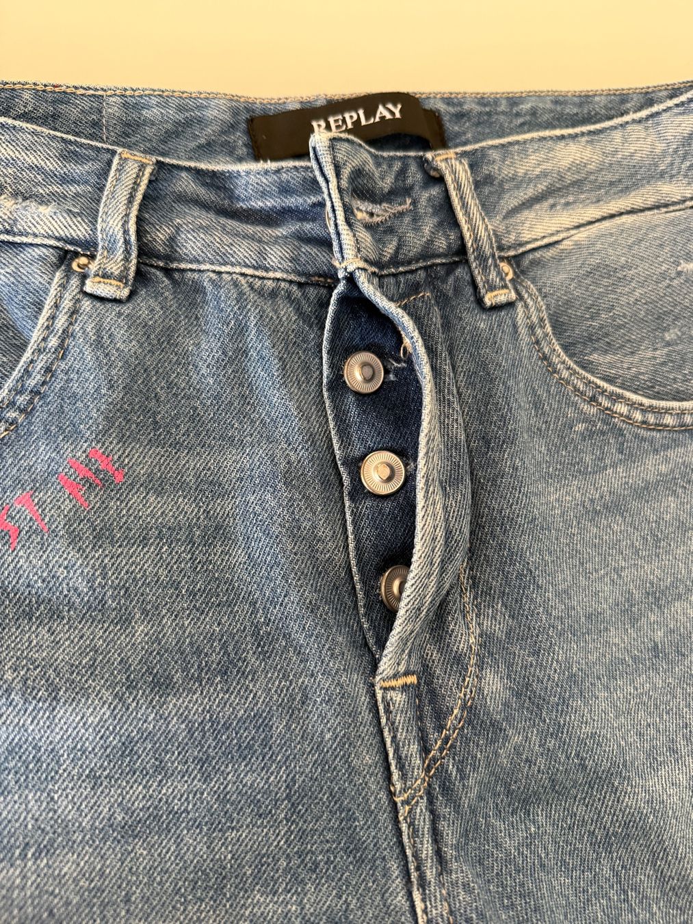 Replay Jeans: Replay Jeans Shorts Grösse 27 – D'occasion à Hunzenschwil par Reche71 2