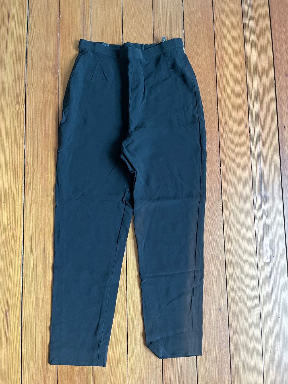 Pantaloni: Donna Karan black suit pants straight – Usato da Zürich venduto da lulu_c