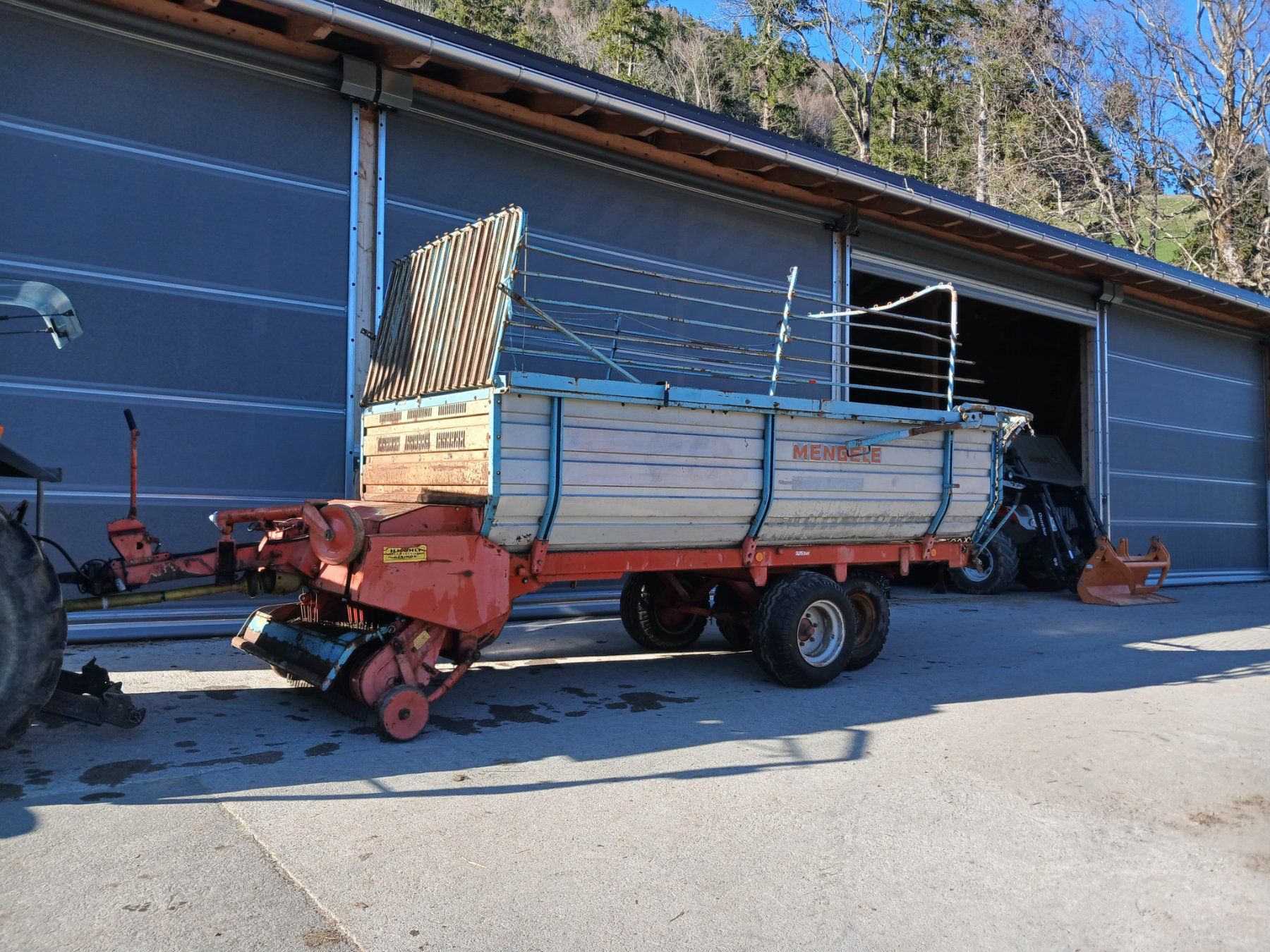 Mengele Anhänger: Mengele Ladewagen Quadro 310 – Gebraucht aus Krinau von P.grob