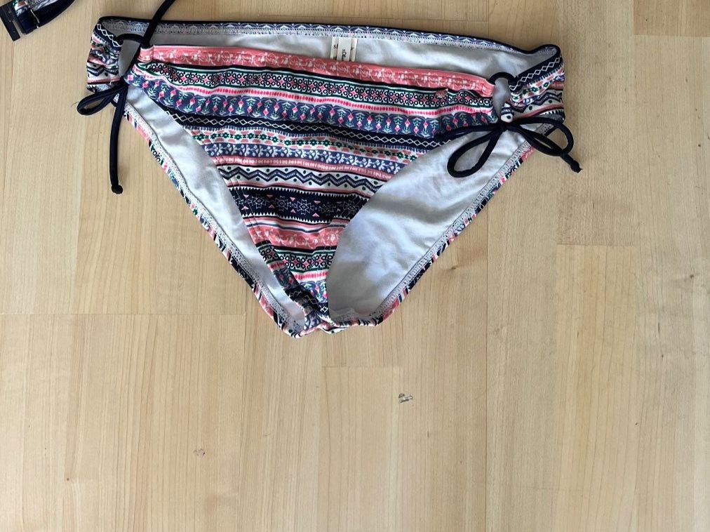 S.Oliver Maillots de bain & Bikinis: Bikini Hose s.Oliver Barcelona, Gr 42 – Neuf avec emballage d'origine à Bern par c_hebenstreit