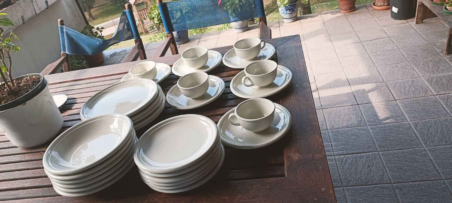 Ginori Set di piatti: Set piatti bianchi marca Richard Ginori – Usato da Lugano venduto da ycd_rv8h 8