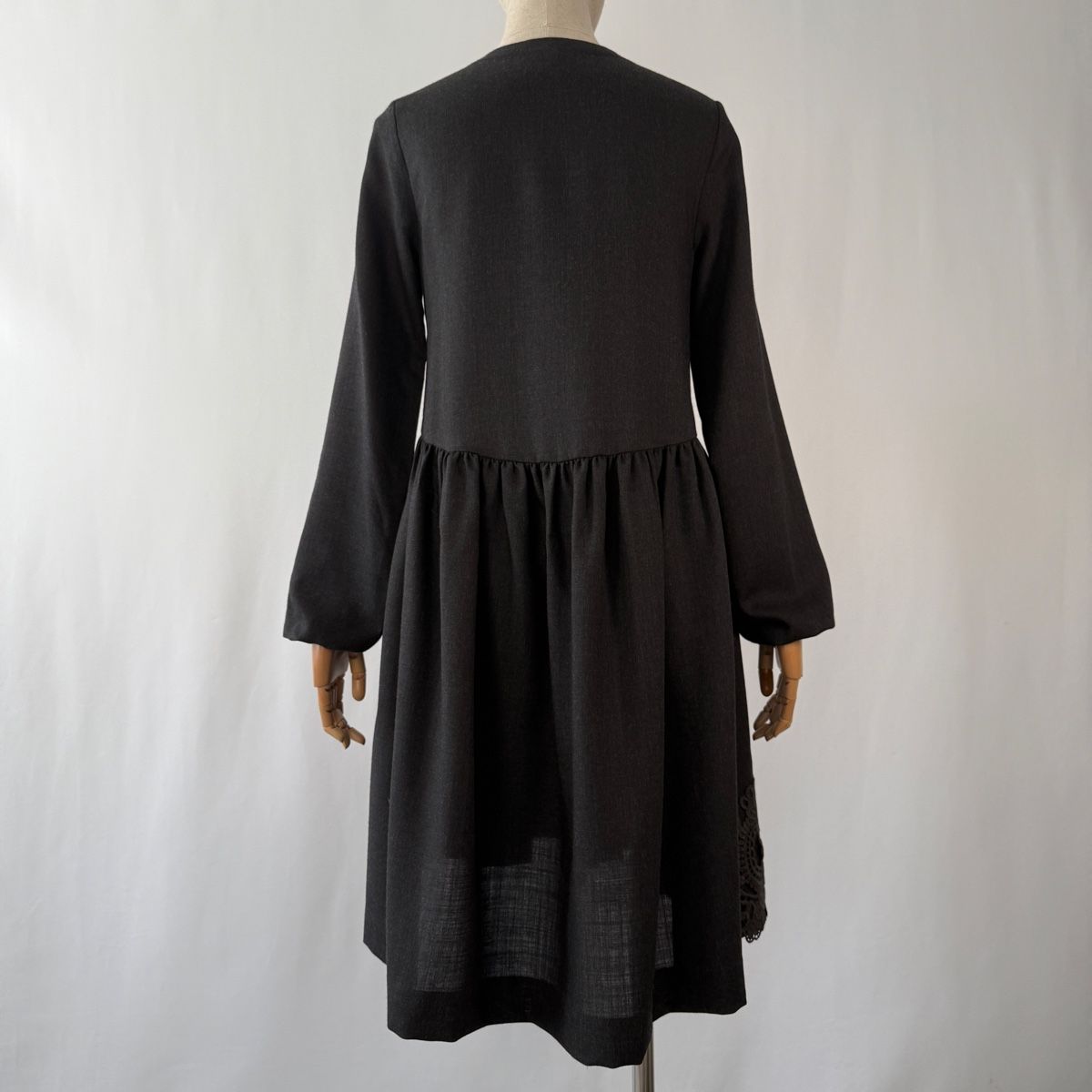 Vestiti: P.A.R.O.S.H. Wool Dress – Nuovo (secondo la descrizione) da Emmen venduto da Nightingale_2022 3