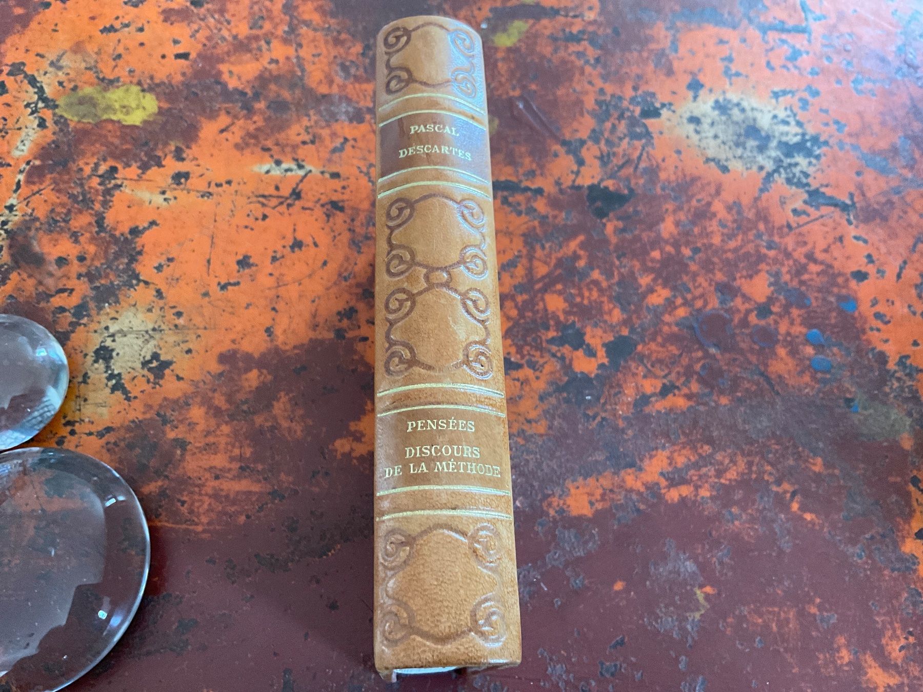 Livres: Pascal Les Pensées / Descartes Le discours Reliure cuir – D'occasion à Delémont par vinylfreak01 1