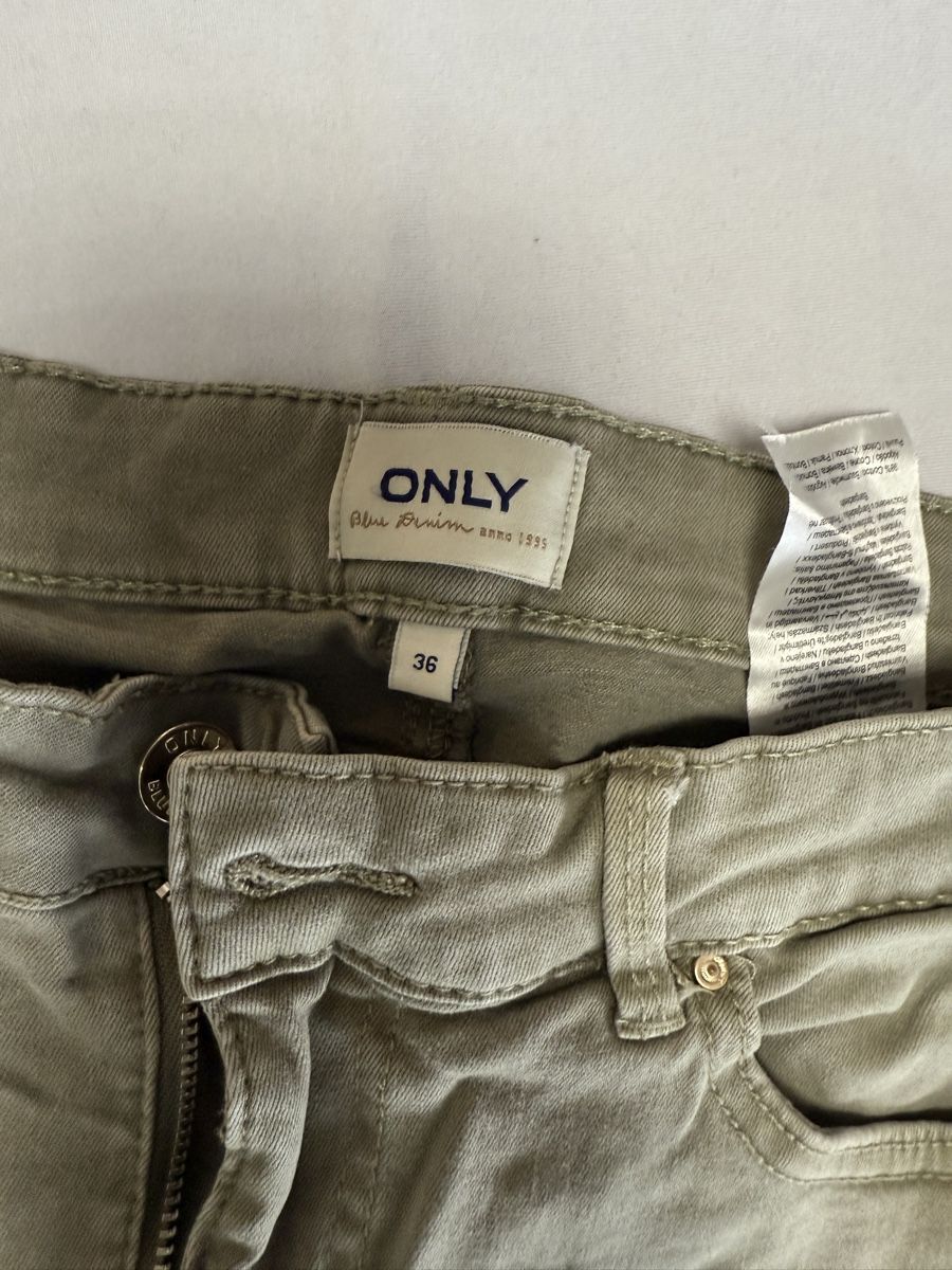 Only Pantaloni: ONLY CARGO SHORTS GR. 36 – Nuovo (secondo la descrizione) da Winterthur venduto da fij_f65r 3