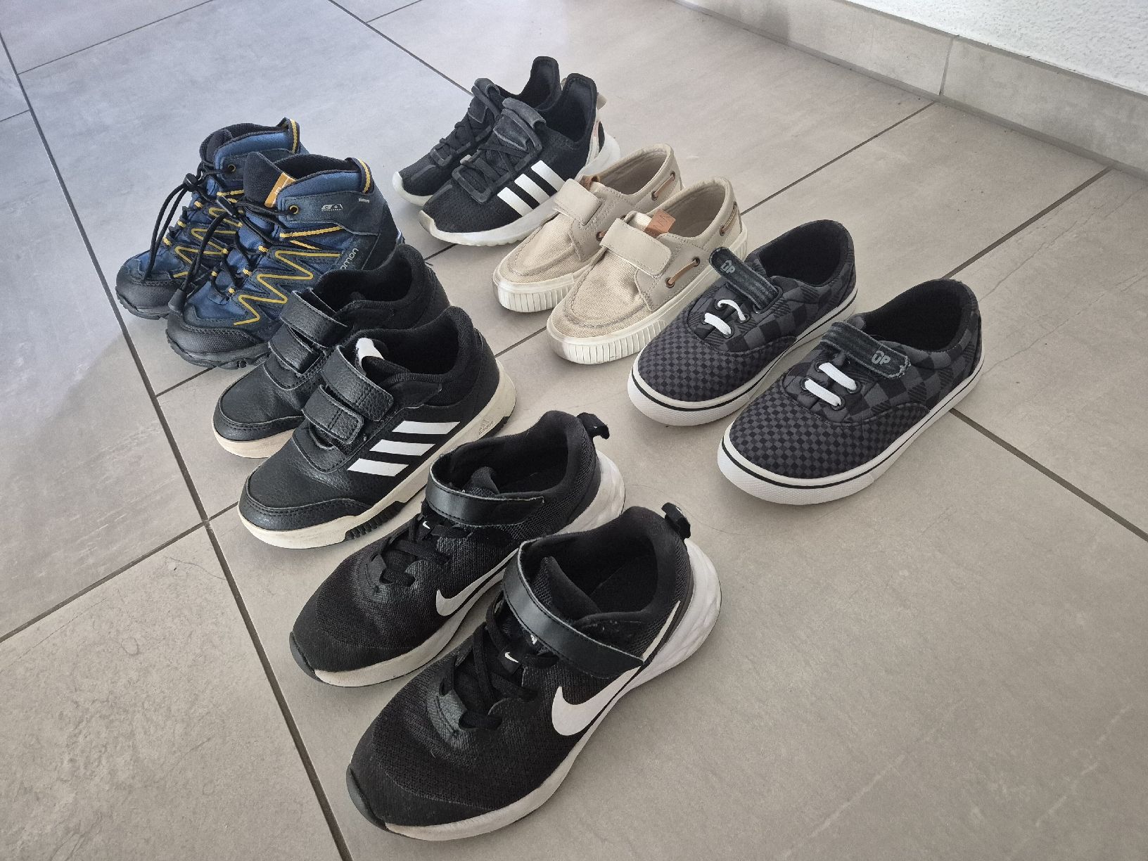 Chaussures garçon: Kinderschuhe set Größe 30  – D'occasion à Wohlen AG par rubenmalaga