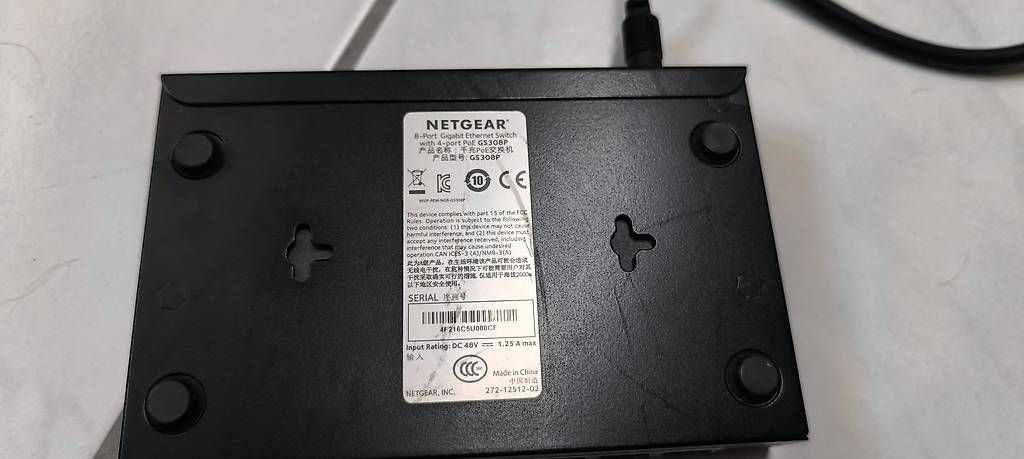 Netgear Hub & Switch: NETGEAR GS308P – Usato da Biberist venduto da m-it 2