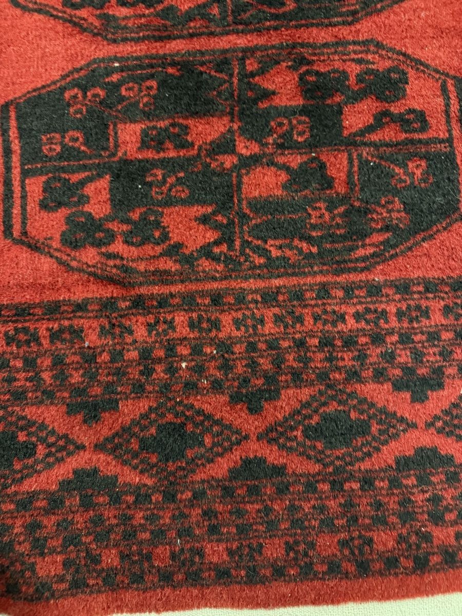 Teppiche: Teppich rot-schwarz gemustert mit Fransen ca. 282x191cm – Gebraucht aus Strengelbach von RaenAntikDesign 7