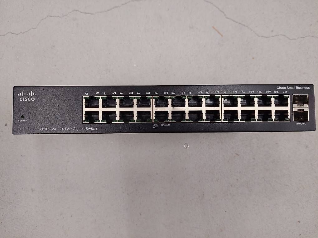 Hubs & Switches: Cisco SG102-24 Switch, Netzwerk – Gebraucht aus Windisch von askygo 1