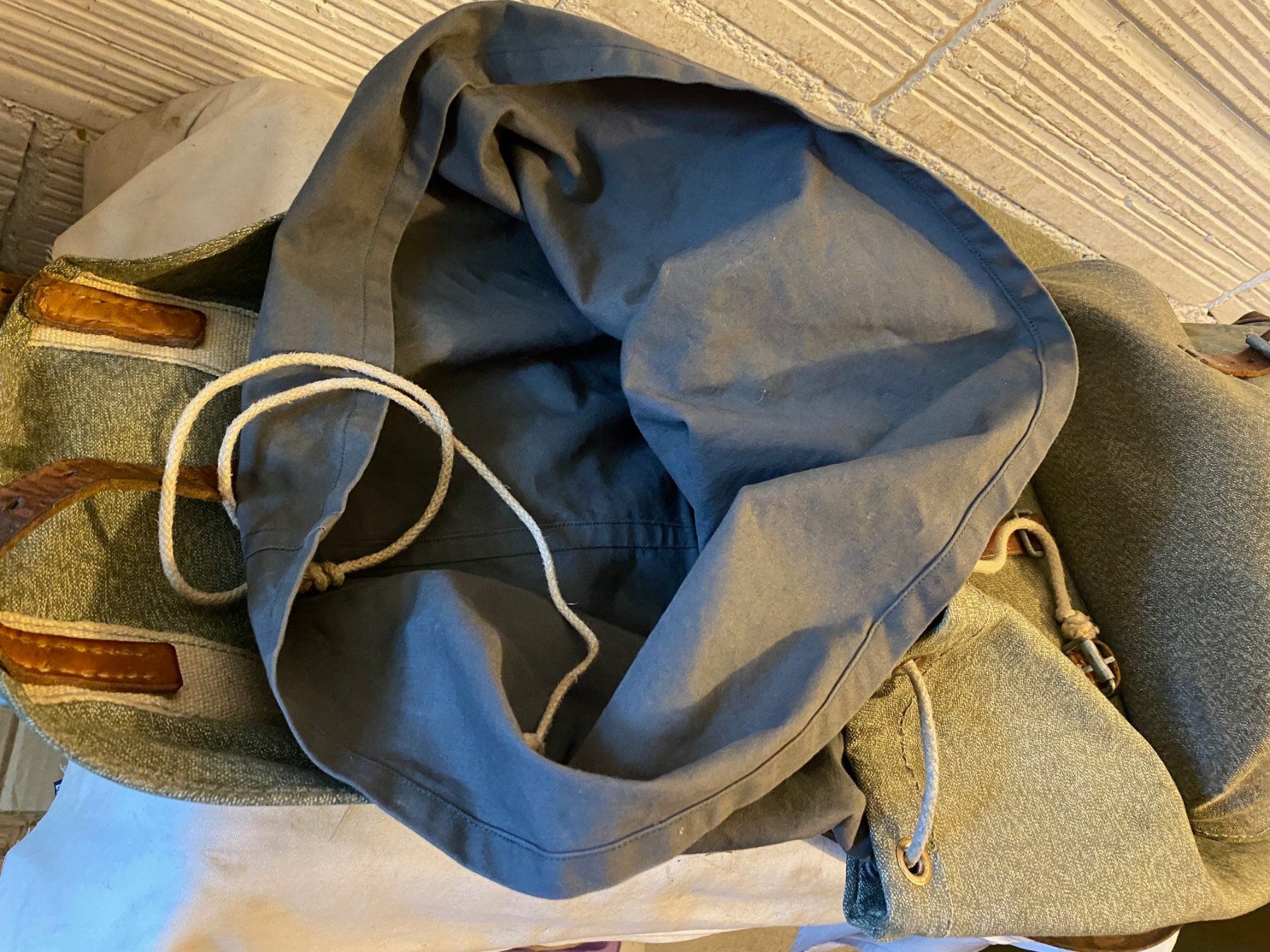 Schweizer Armee Rucksäcke: MILITÄR RUCKSACK  1964  CH ARMEE – Gebraucht aus Chur von silbermon 7