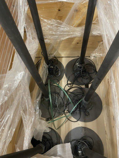 Lanterne: Stehlampe im Laternenstil – Usato da Regensdorf venduto da OfficeExperts 2