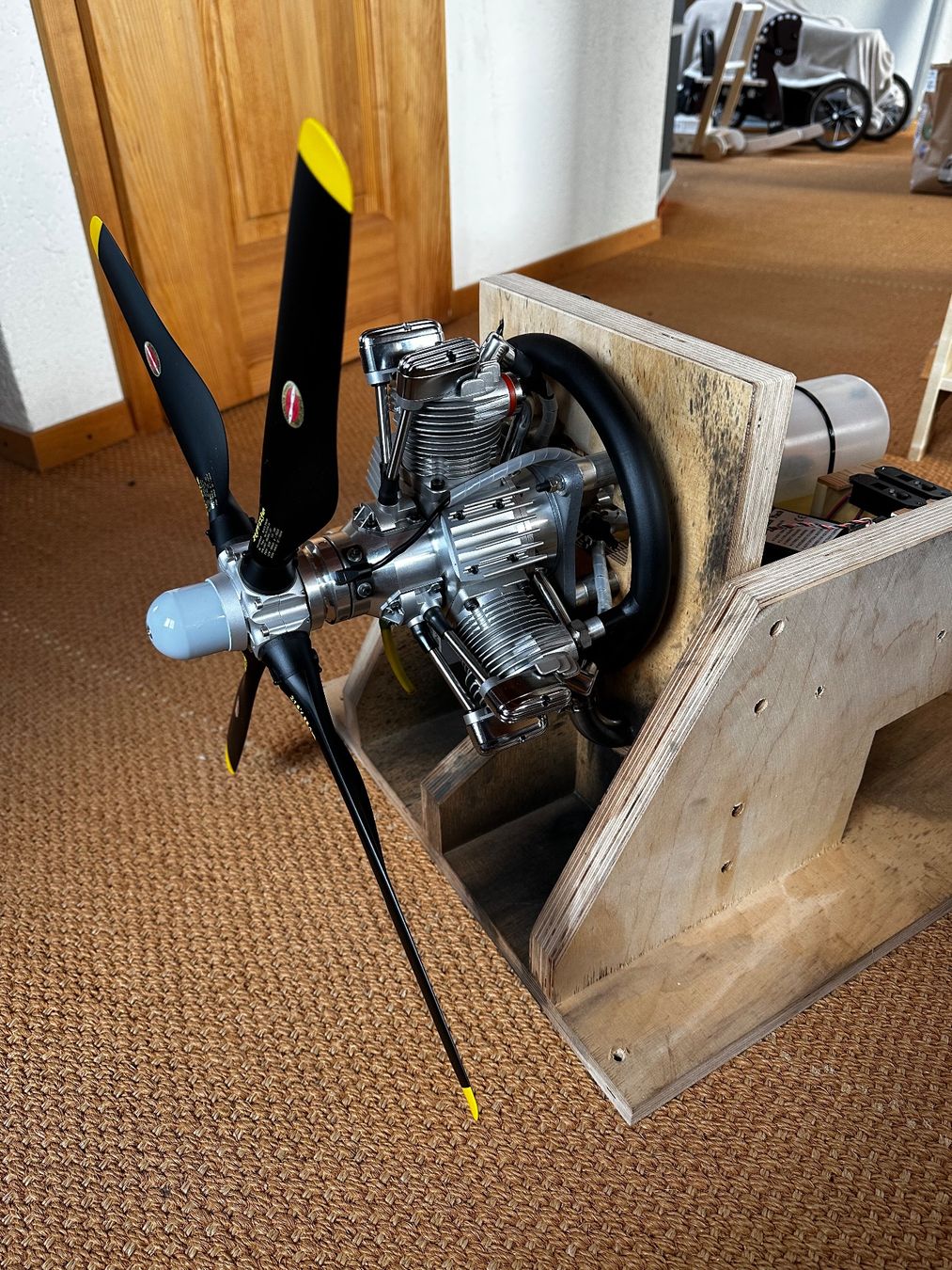 Motori: Saito FG90 R3 Sternmotor – Usato da Gontenschwil venduto da hun_gw92