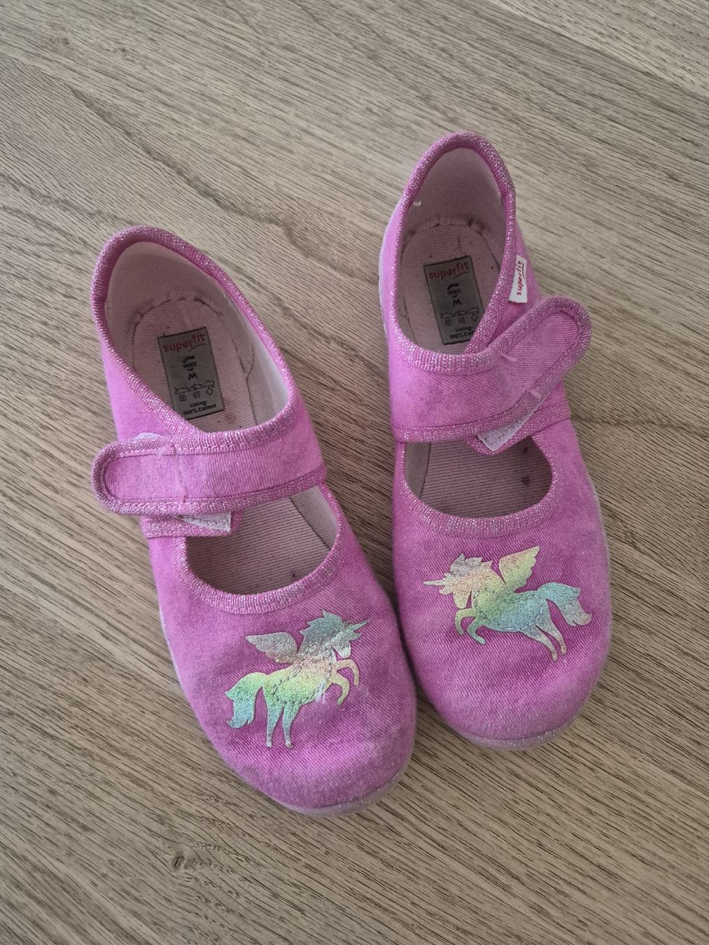 Scarpe per ragazze: Kindergartenfinken - Gr. 31 – Usato da Zürich venduto da Emlet