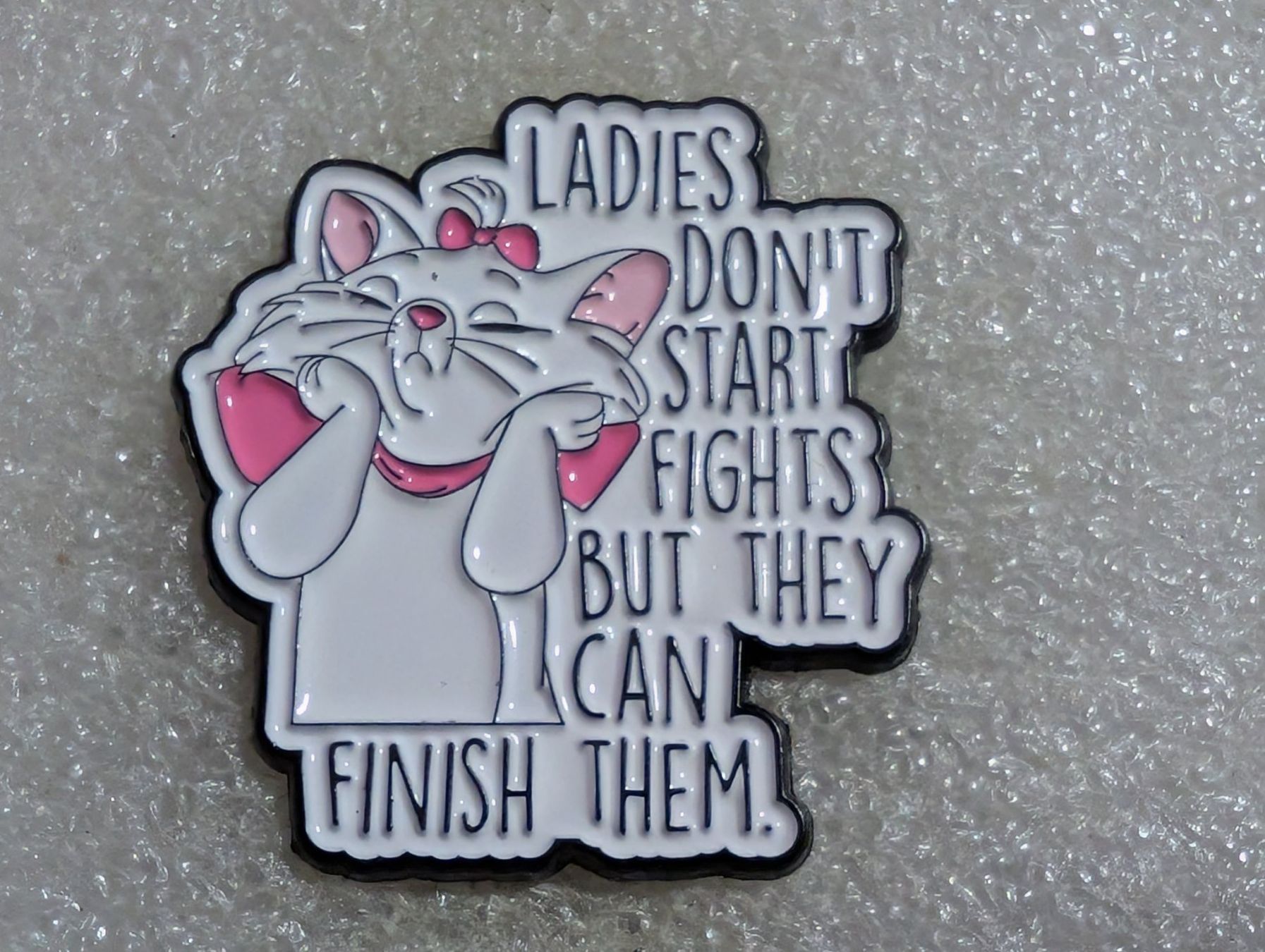 Plaketten & Abzeichen: Ansteckbutton 238: Disney – Gebraucht aus Oppligen von Pin-Fall-Shop